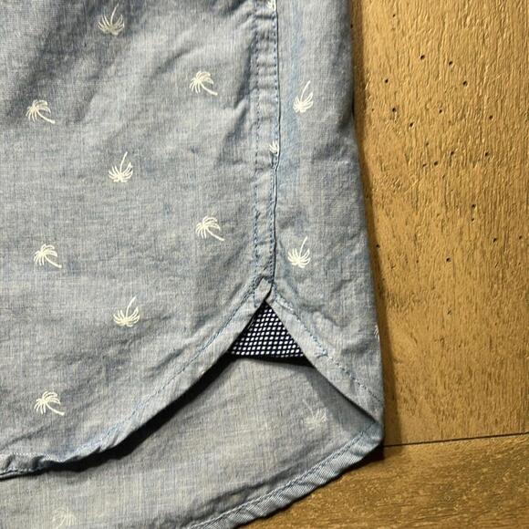 Cactus Man button down casual shirt with palm trees, Medium - Picture 5 of 6